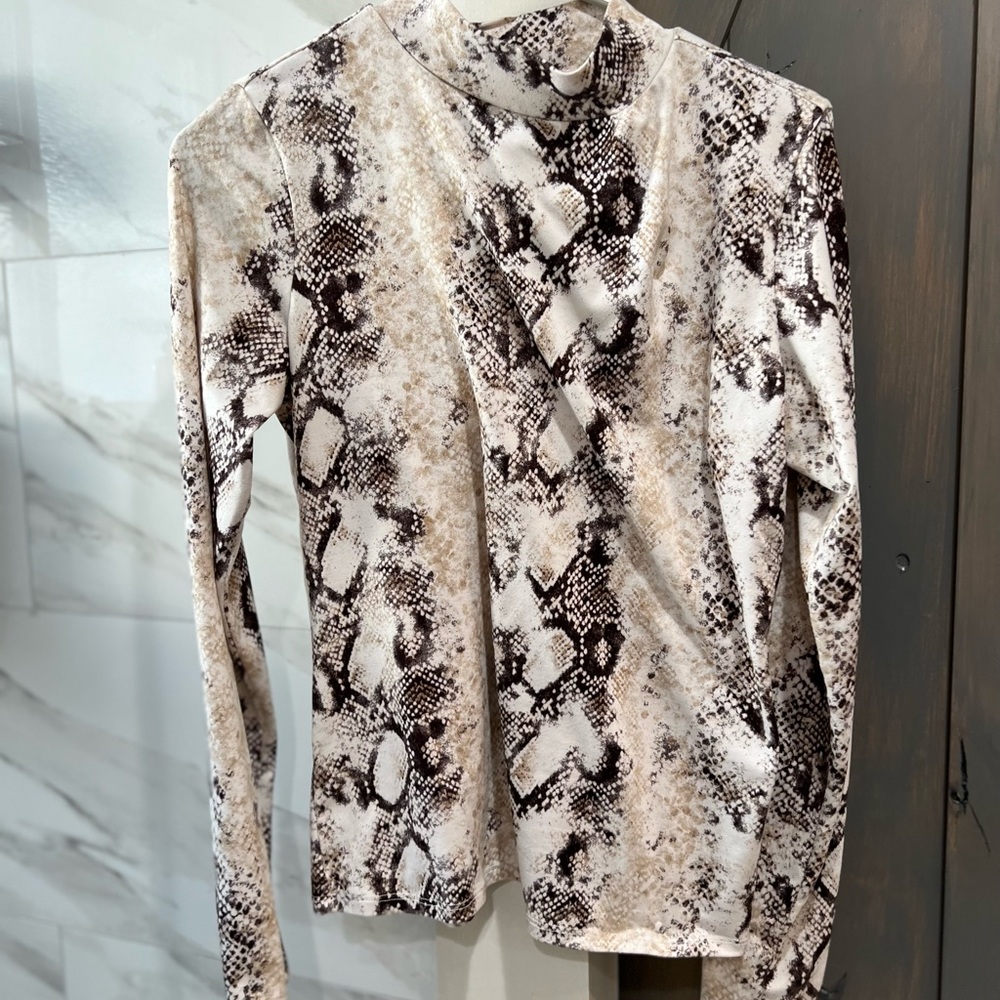 Snake print
